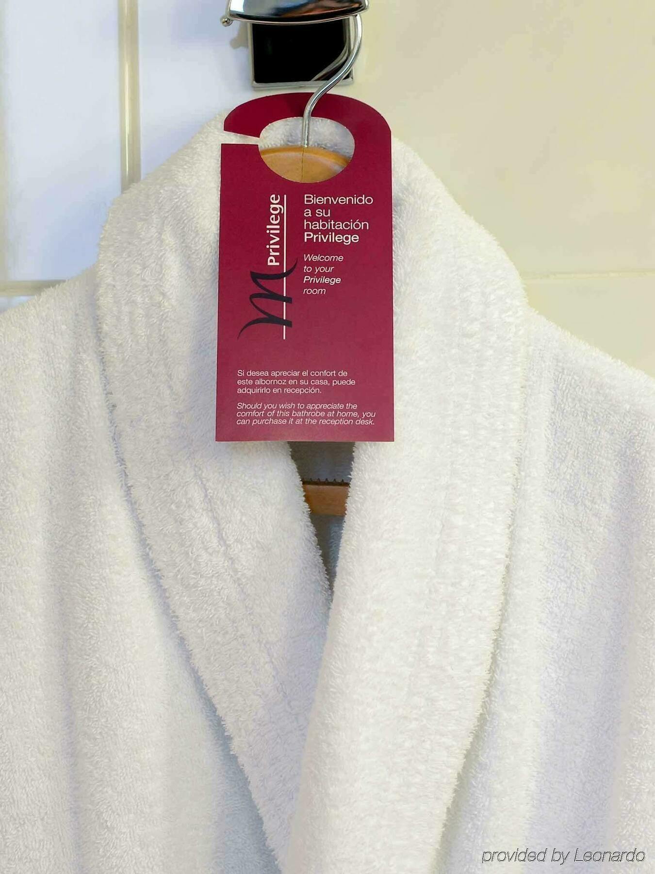 One Madrid-plaza De Espana Hotel 4*